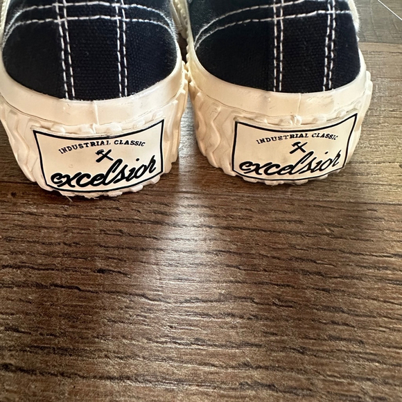 Women's Excelsior Industrial Classic Sneakers Size US 4 Black - Picture 5 of 7